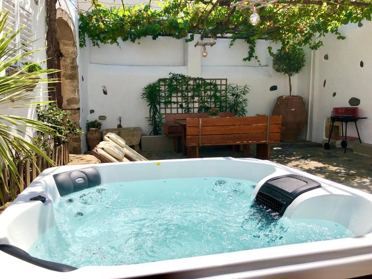 Avli Traditional Home With Private Jacuzzi Hersonissos  Luaran gambar